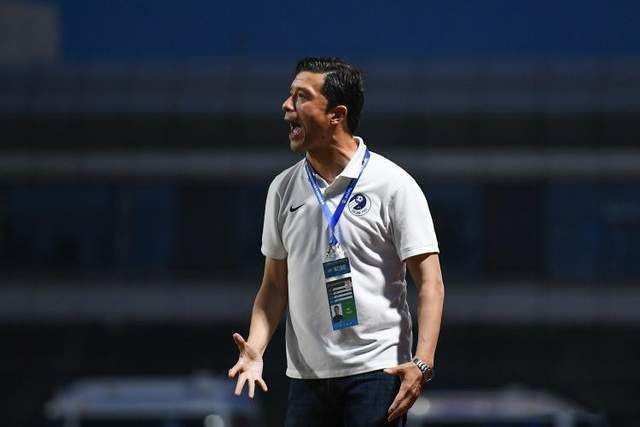 欧尼巴士